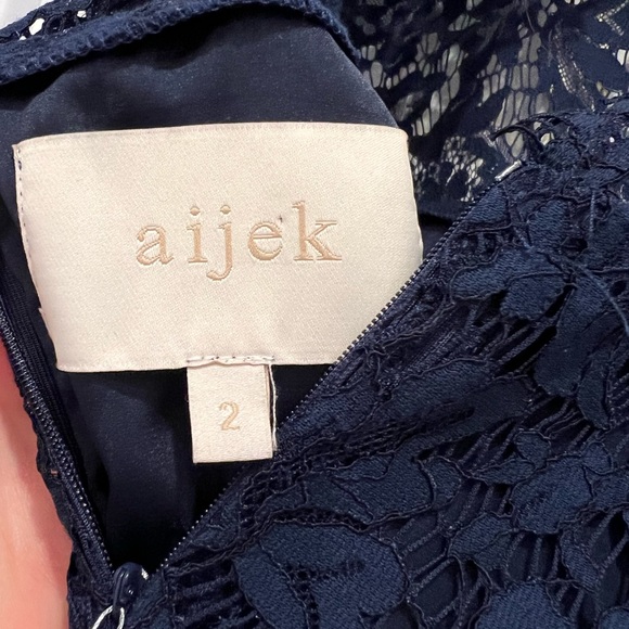Lace navy blue cocktail dress by Aijek - Picture 2 of 6